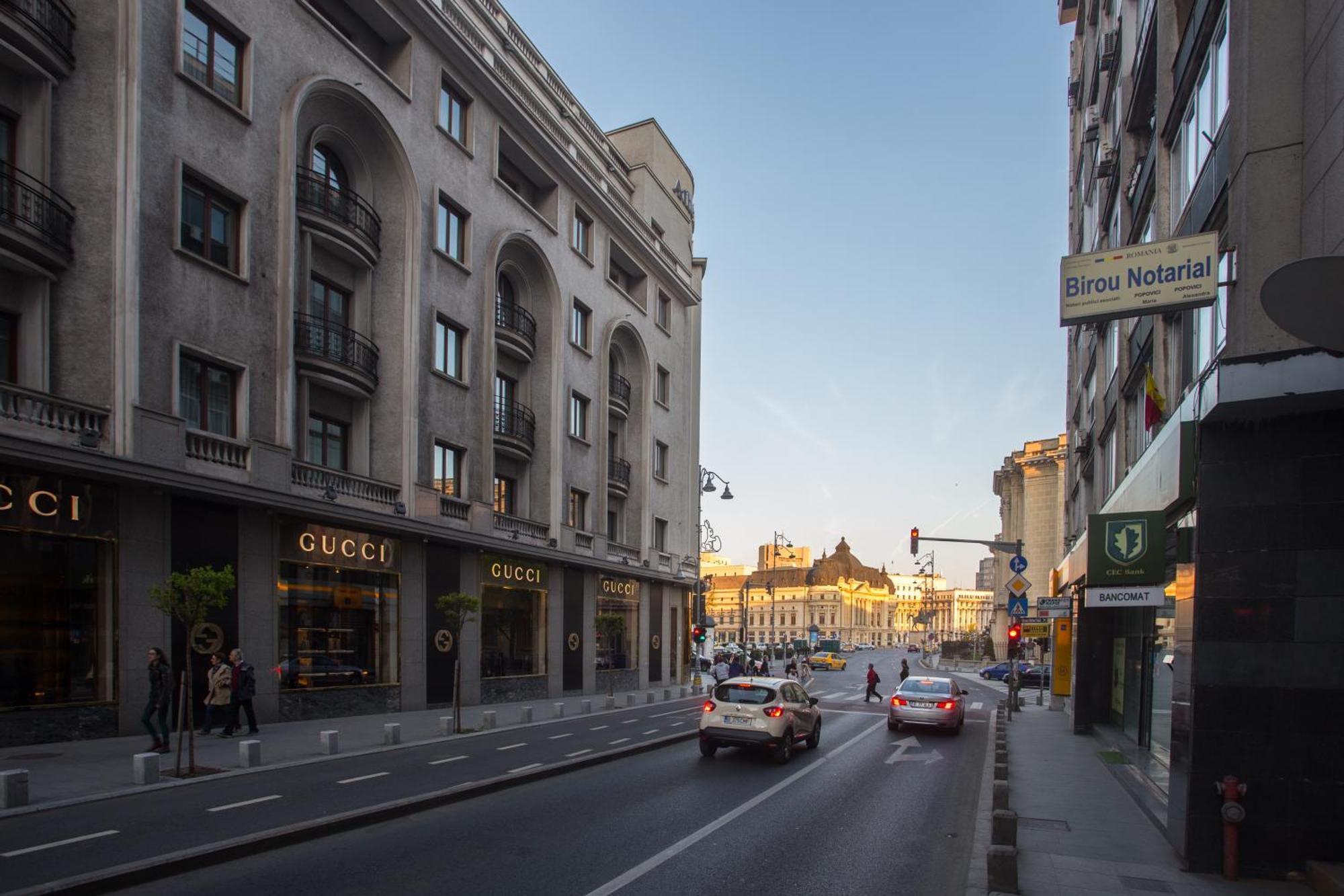 Royal Atheneum 2 By Citylife Suites Бухарест Экстерьер фото